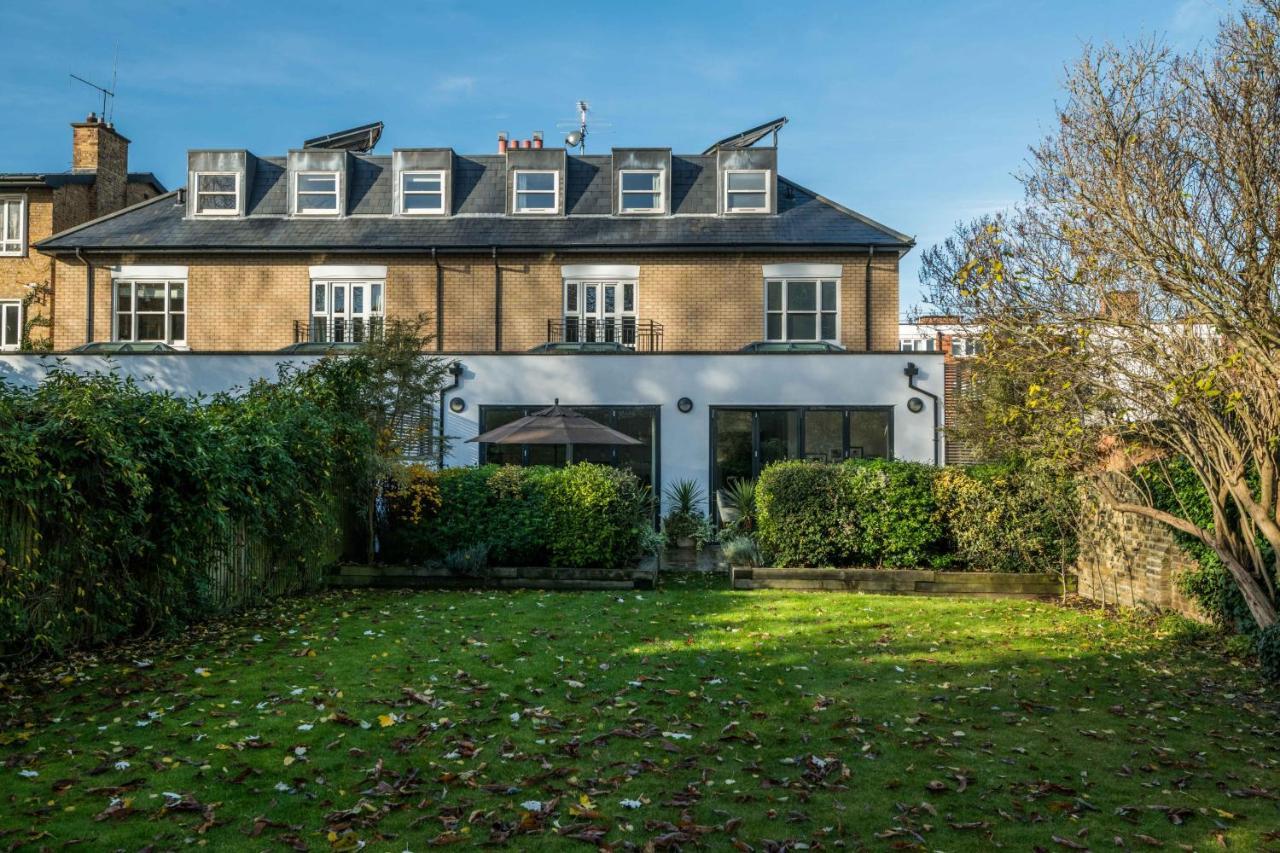 Breathtaking Putney Home With Gorgeous Garden Ричмонд Экстерьер фото